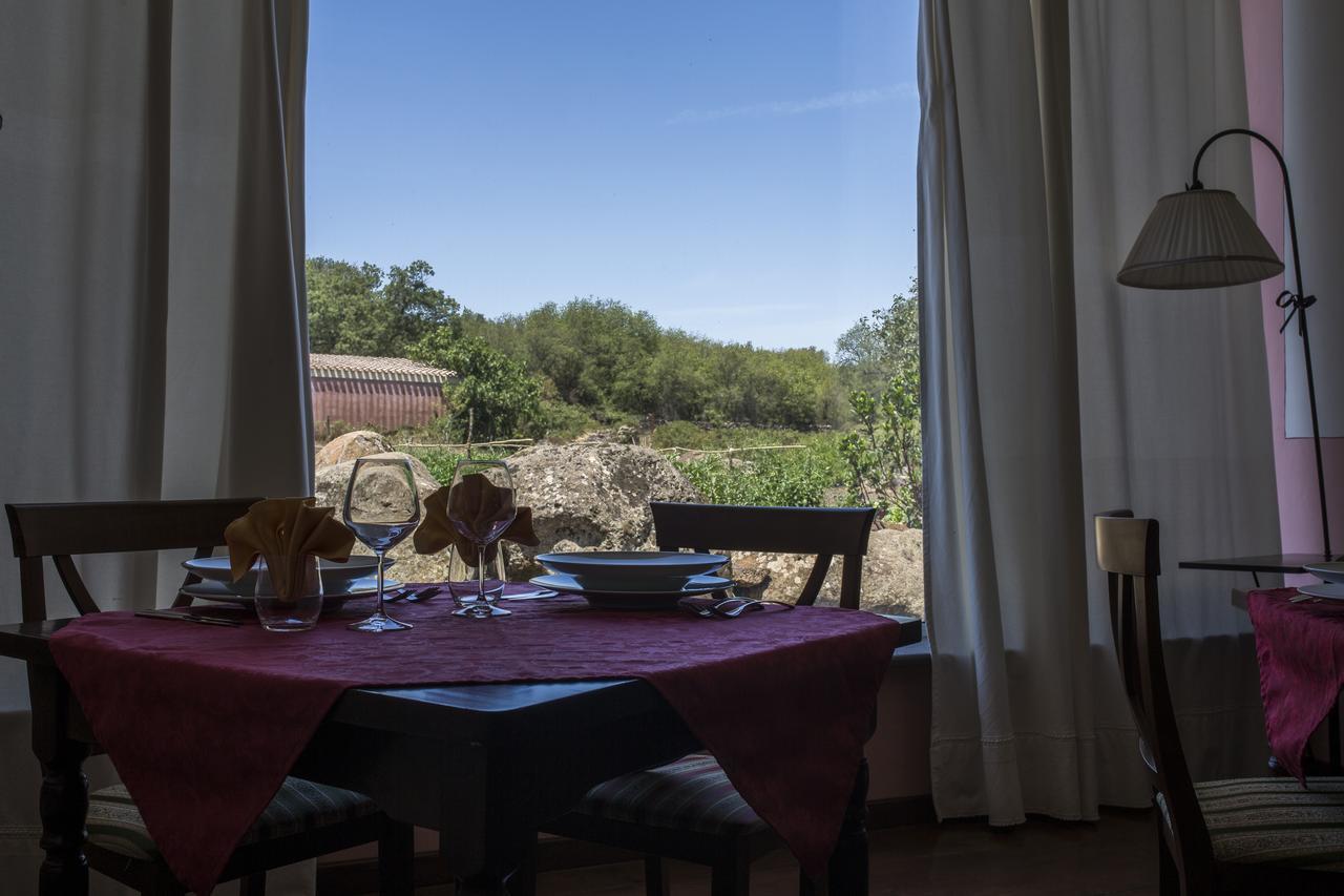 Country Hotel Mandra Edera Abbasanta Extérieur photo
